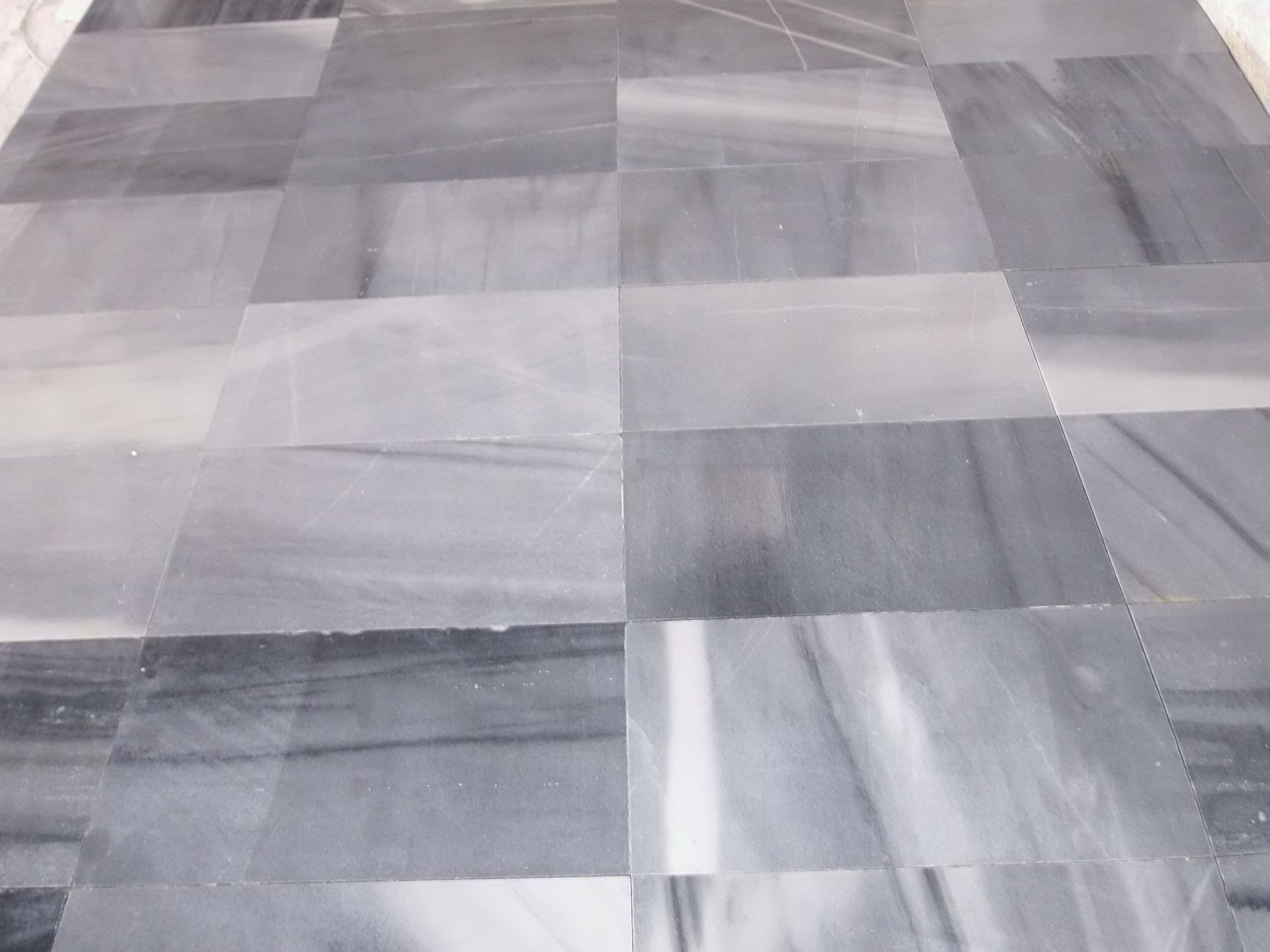 Pavimento_de_Marmol_Gris_Macael_3-scaled-1.jpg